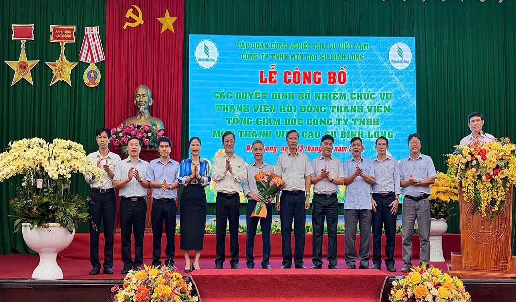 Ông Hoàng Văn Xuyên được bổ nhiệm Tổng Giám đốc Cao su Bình Long